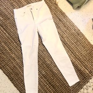 Madewell 9” High-Rise Skinny Jean